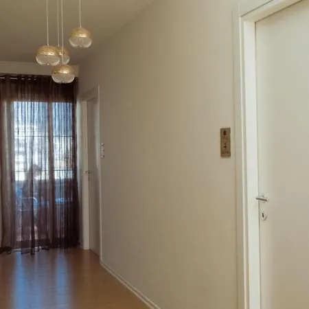 Albjona Guest house *