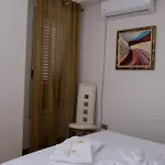 Albjona Πανσιόν