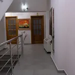 Albjona Πανσιόν