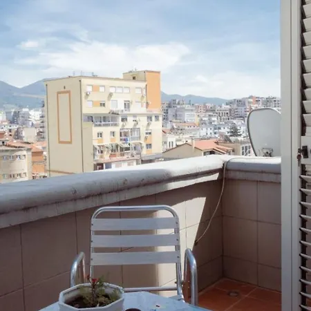 بيت ضيافة Albjona *